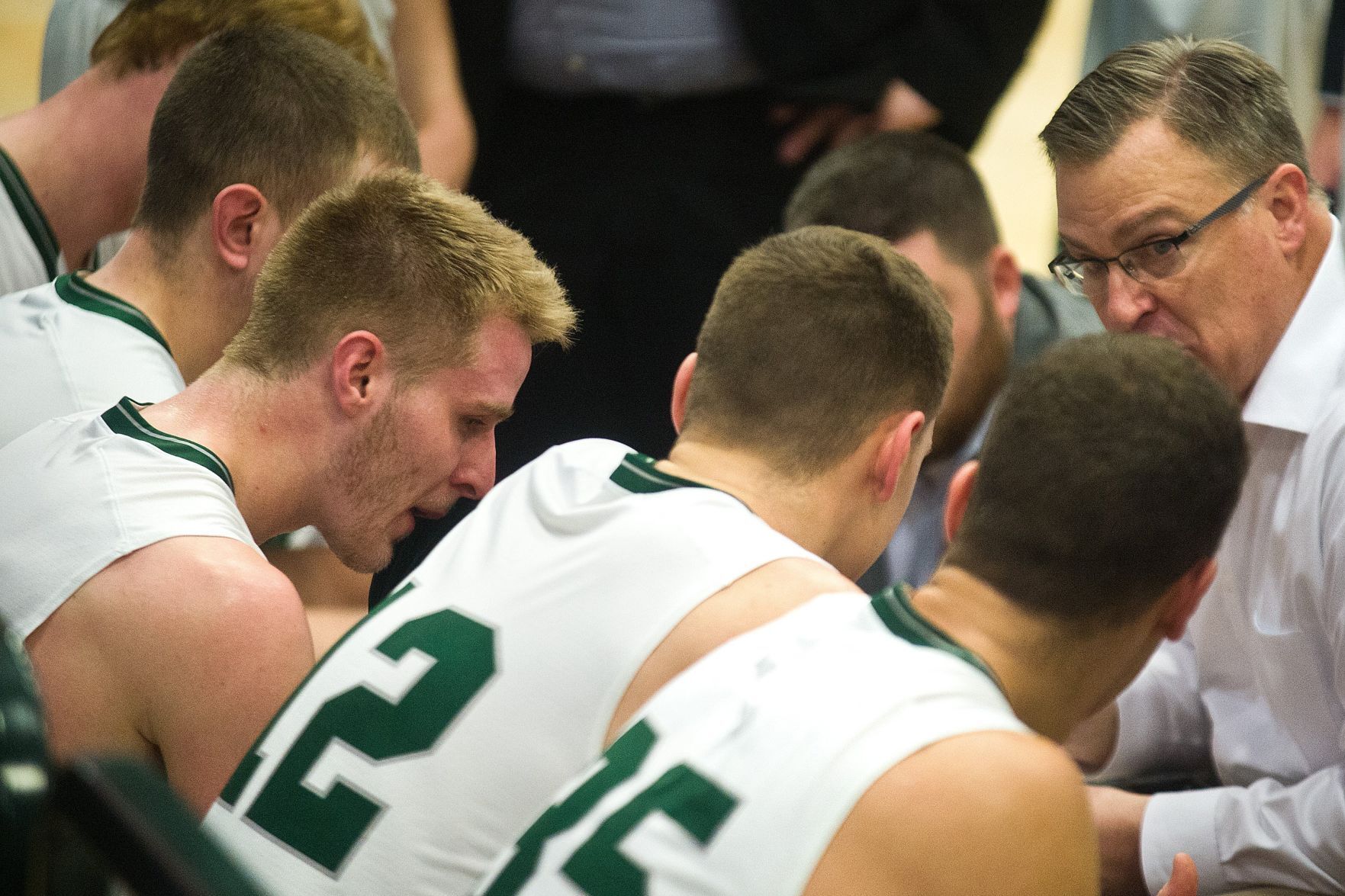 020119-blm-spt-15iwuhoops